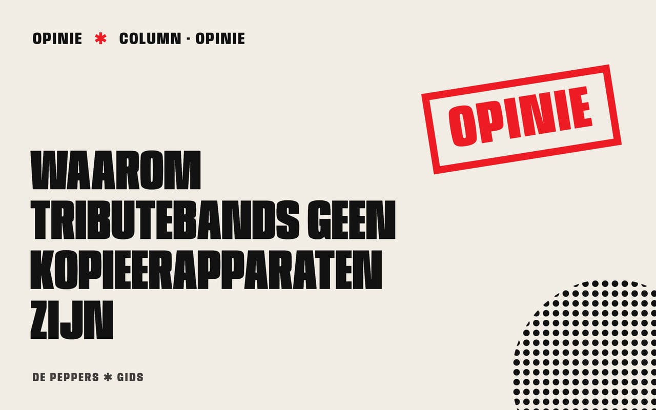 Affiche met een stempel opinie in rood