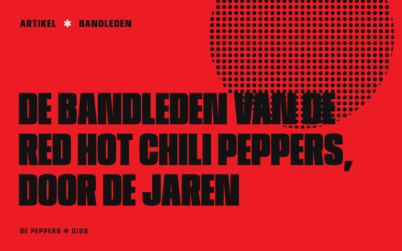Typografisch kopbeeld: de bandleden van de Red Hot Chili Peppers door de jaren